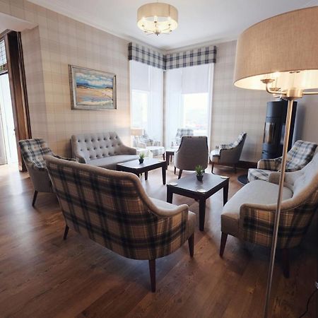 Fife Lodge Hotel Банф Екстериор снимка